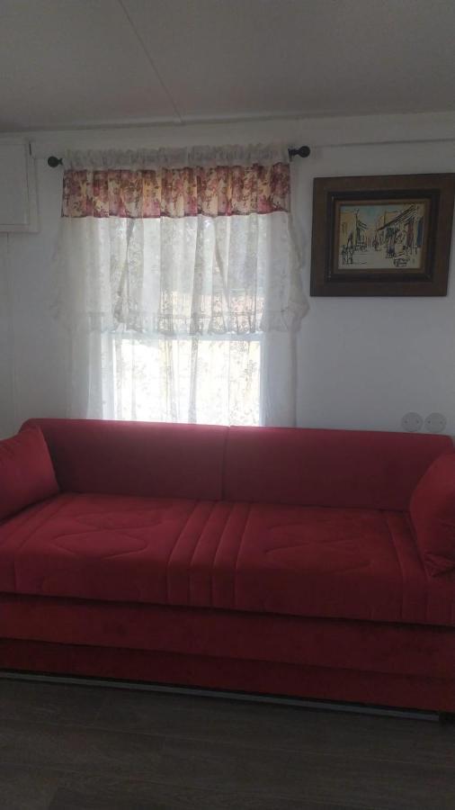אצל דוד בכפר Apartamento Kfar Gidon Exterior foto